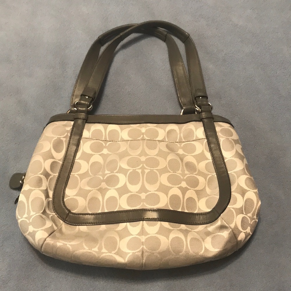 Dark grey/light grey/silver official Coach satchel - Picture 2 of 8